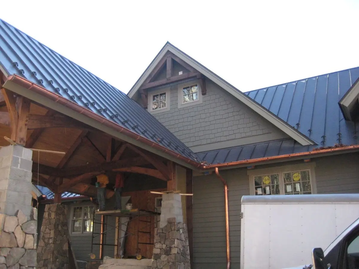Craftsman Roofing team delivering quality roofing work in Fairwood